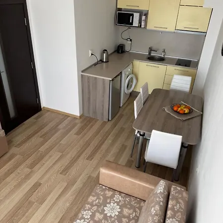 Apartment Sea View 1 Bedroom K&r Sweti Wlas